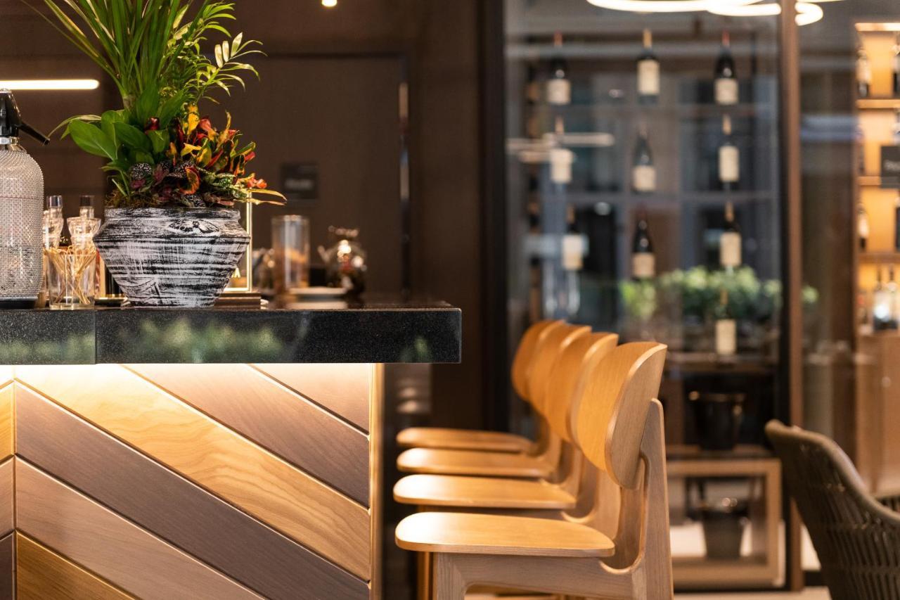 S Hotel Boutique Szaloniki Kültér fotó The bar at the lounge